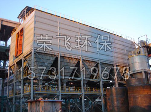 <b>脈沖布袋除塵器工作時(shí)是怎樣清灰的與操作注意事項</b>